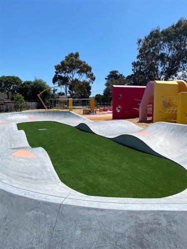 Cameron Avenue and Progress Park  playspace