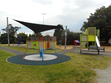 Warrawee Park playground