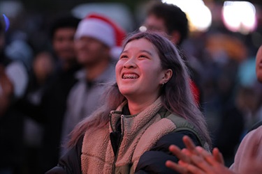 smiling-fireworks.jpg