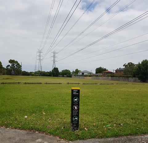 Whites Lane Retarding Basin dog off-leash area