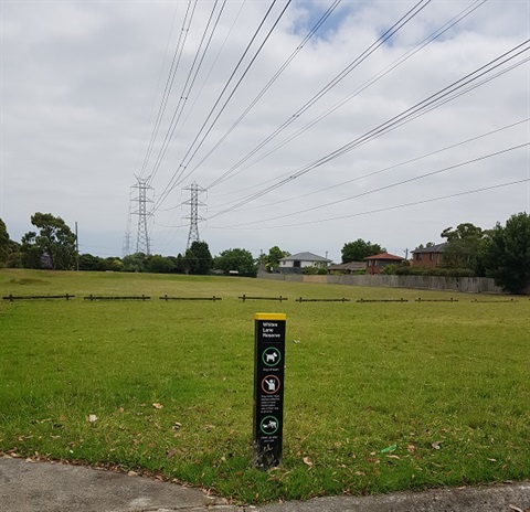 Whites Lane Retarding Basin dog off-leash area