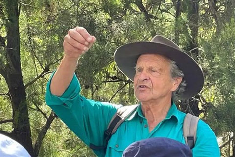 Connecting to Country - Ian -Hunter