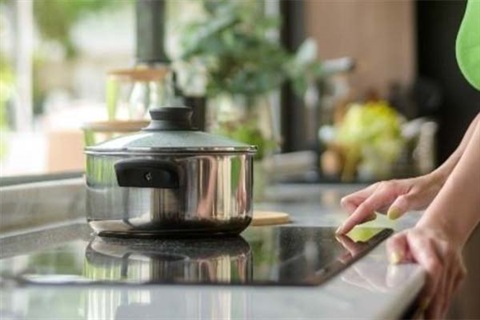 Induction cooktop