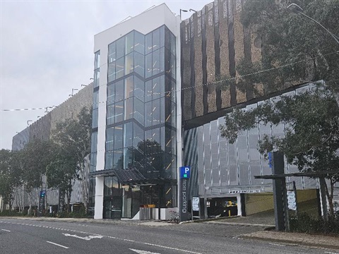Entrance to Bogong Avenue Car Park
