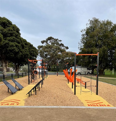 Davies Reserve Fitness Hub