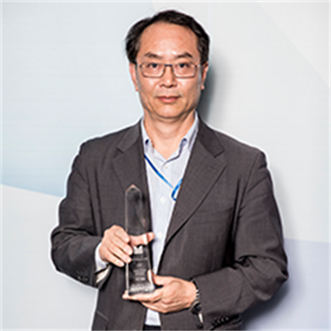 winners-pics_hui-yang.png