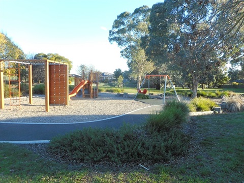 Beverley Grove Reserve playground
